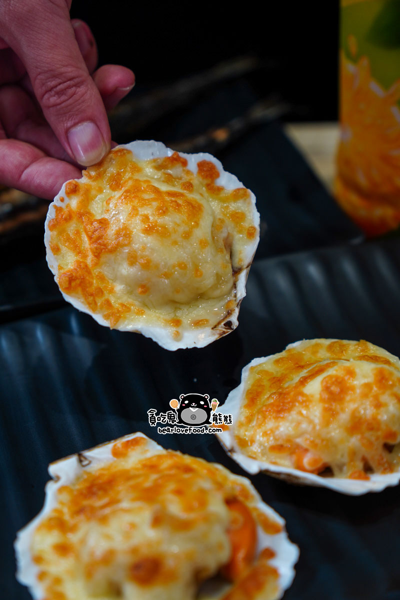 屏東東港美食 津炭燒烤-正港用木炭燒烤,更具風味,調味與沾粉很特別 屏東東港美食 津炭燒烤-正港用木炭燒烤,更具風味,調味與沾粉很特別