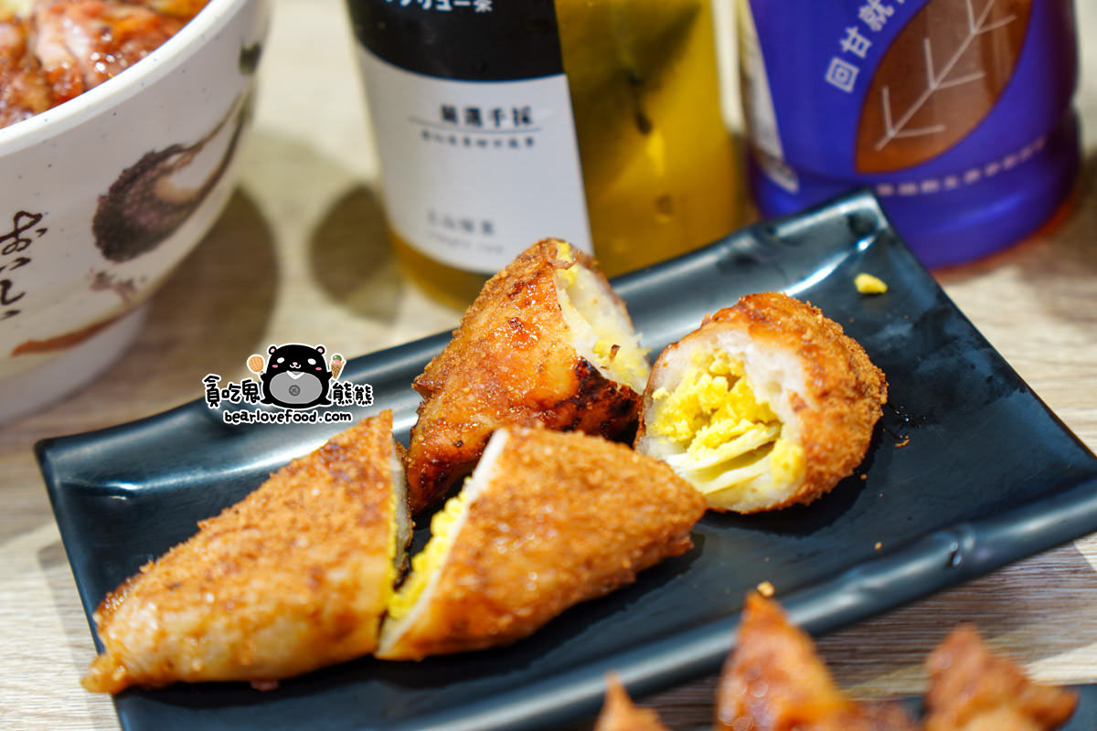 屏東東港美食 津炭燒烤-正港用木炭燒烤,更具風味,調味與沾粉很特別 屏東東港美食 津炭燒烤-正港用木炭燒烤,更具風味,調味與沾粉很特別