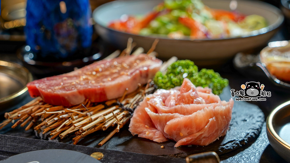 高雄內行人才知道的燒肉店|D-Meat燒肉餐酒館 (附菜單)-漢神巨蛋旁邊,還有義式,泰式,西式,日式,韓式料理,門口旁就有停車場 D-Meat燒肉餐酒館