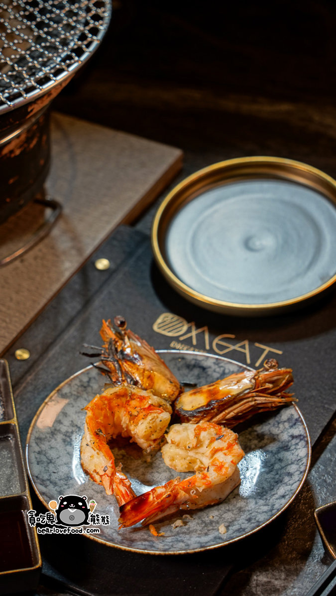 高雄內行人才知道的燒肉店|D-Meat燒肉餐酒館 (附菜單)-漢神巨蛋旁邊,還有義式,泰式,西式,日式,韓式料理,門口旁就有停車場 D-Meat燒肉餐酒館