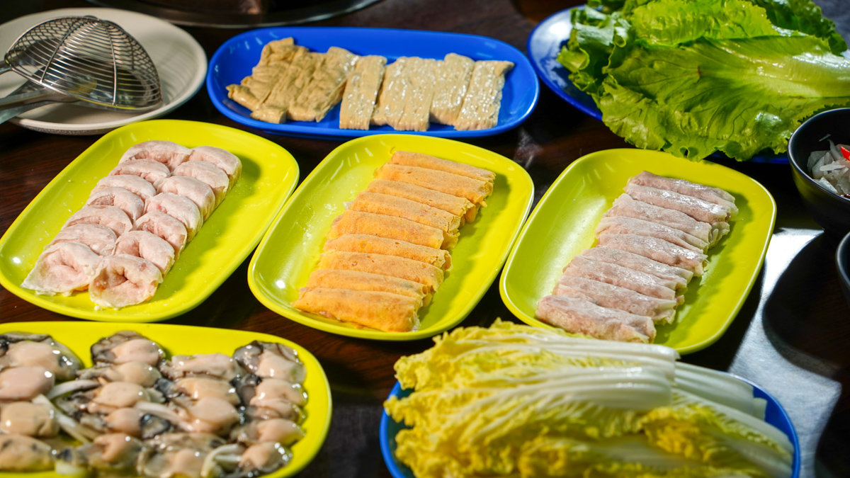 高雄火鍋|新新園汕頭火鍋(附菜單)-內有高雄所有門市資訊,以及嘉義店資訊 新新園汕頭火鍋高雄民生店