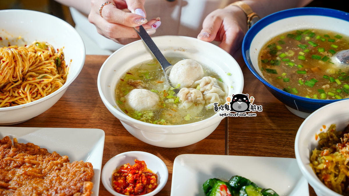 宜蘭羅東美食|上品佑食堂羅東竹林店 (附菜單)-竹林小學正對面,在地小吃,有裝潢與冷氣,必點使用溫體豬的炸蛋魯肉飯以及油潑辣子麵、 客家湯圓 上品佑食堂羅東竹林店