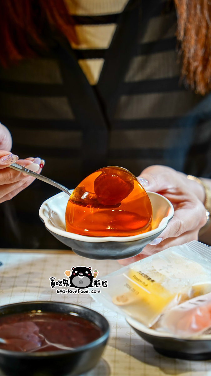 桃園市火鍋|大麻鍋物大有店 (附菜單)-10盎司大肉盤品質優,香濃牛奶湯,無牛油成份麻辣湯,天然湯頭有夠讚 大麻鍋物大有店