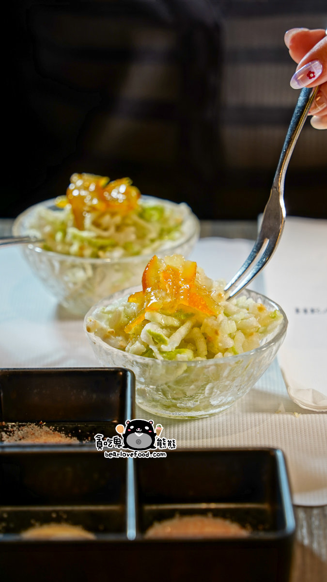 宜蘭羅東美食|天牛私廚牛排·午茶 (附菜單)-羅東車站附近, 寵物友善餐廳,停車方便,黃金辣醬淋在麵上很厲害 天牛私廚牛排午茶