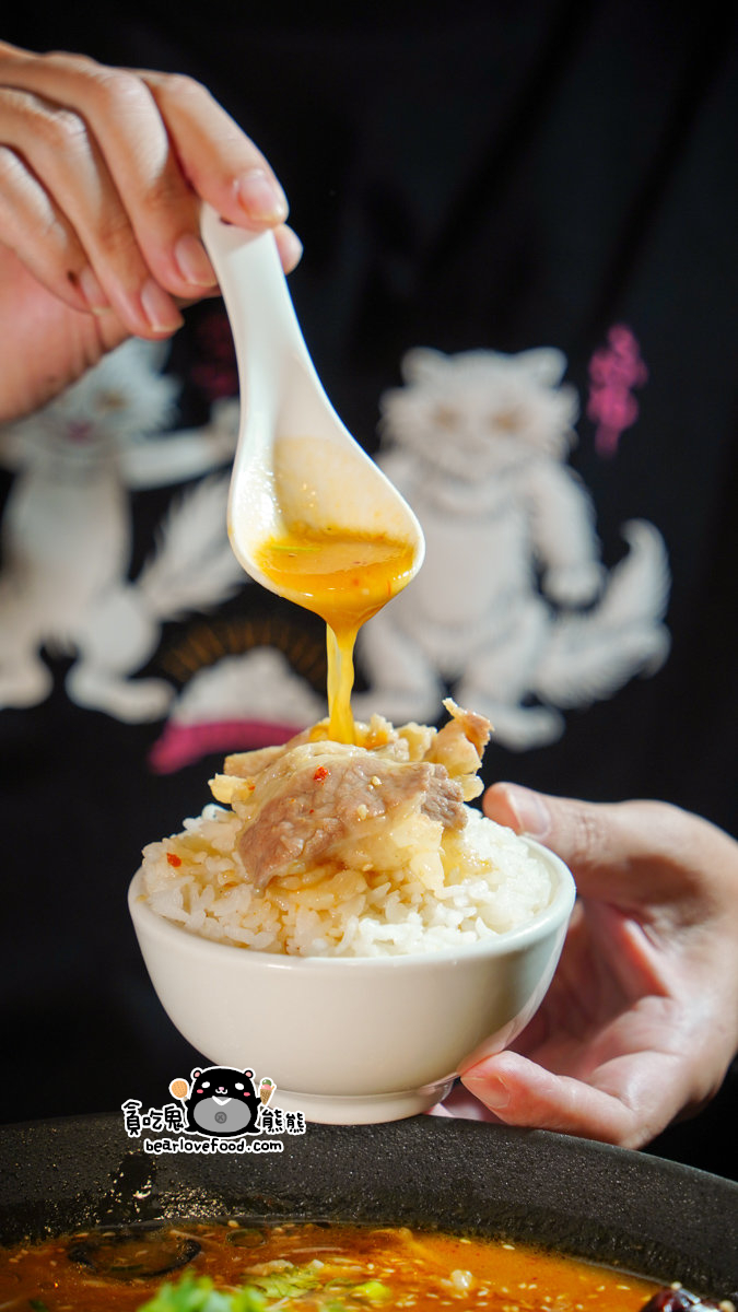 高雄川菜料理 |滑一椒酸菜魚(附菜單) -高雄市文化中心附近,口味適合南部的川菜館,可以調整辣度,麻度,酸度 滑一椒酸菜魚