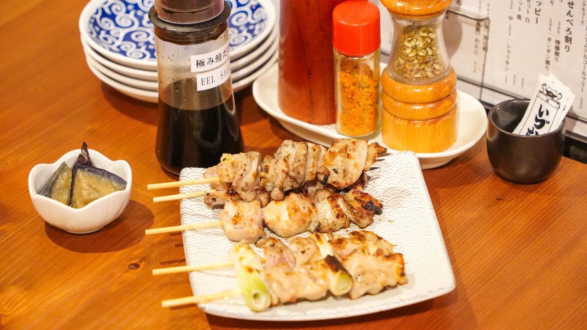 東京都豊島區美食|いづも池袋居酒屋-JR池袋站附近,名物-鰻玉丼.鰻牛丼 いづも池袋居酒屋
