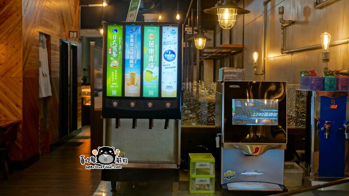 桃園市火鍋 |饗點鍋桃園店(附菜單,停車場資訊)-中正公園附近,自助吧吃到飽, 龍蝦海陸拼盤,雙人和牛套餐必吃 饗點鍋桃園店自助吧