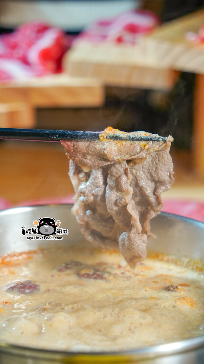 桃園市火鍋 |饗點鍋桃園店(附菜單,停車場資訊)-中正公園附近,自助吧吃到飽, 龍蝦海陸拼盤,雙人和牛套餐必吃 饗點鍋桃園店