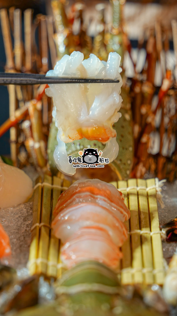 桃園市火鍋 |饗點鍋桃園店(附菜單,停車場資訊)-中正公園附近,自助吧吃到飽, 龍蝦海陸拼盤,雙人和牛套餐必吃 饗點鍋桃園店