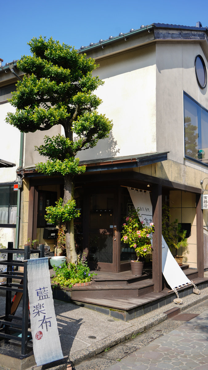 金澤景點|長町武家屋敷跡 -去感受江戶時期,武士的住宅區,沒有這麼商業化很好拍 長町武家屋敷跡