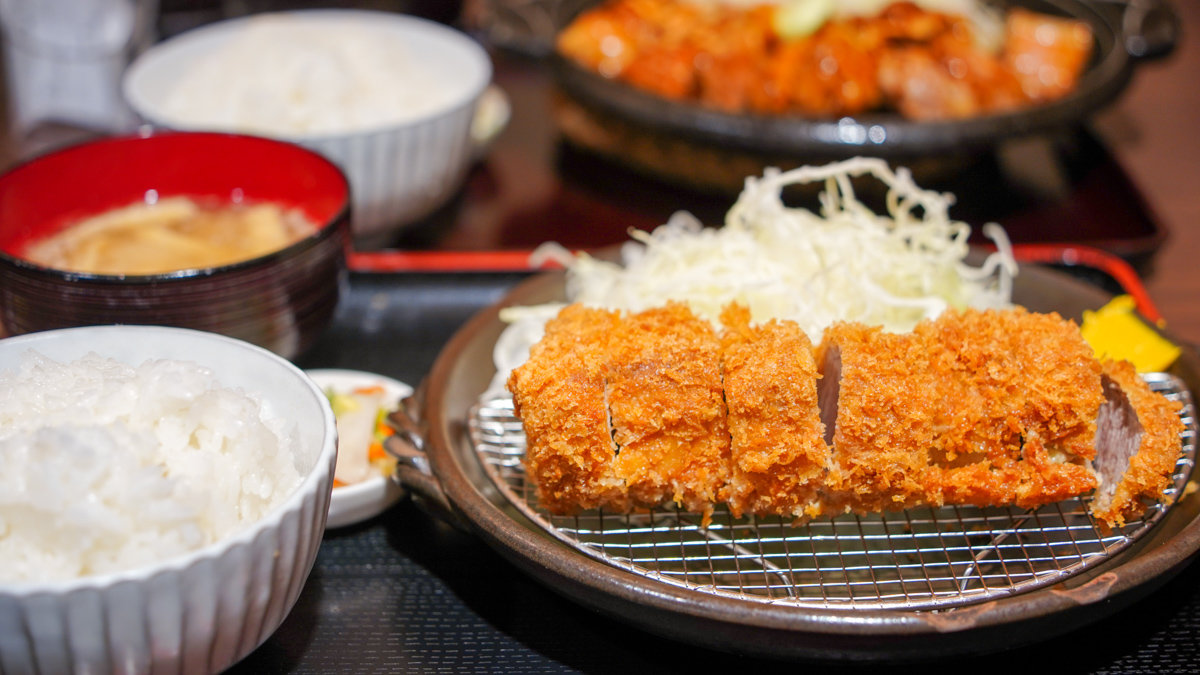 東京美食推薦 薦|新小岩站必吃!肉屋たけうち新小岩本店 :豬排界的秘密基地! 肉屋たけうち新小岩本店