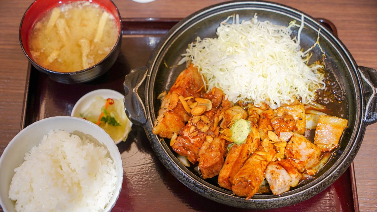 東京美食推薦 薦|新小岩站必吃!肉屋たけうち新小岩本店 :豬排界的秘密基地! 肉屋たけうち新小岩本店