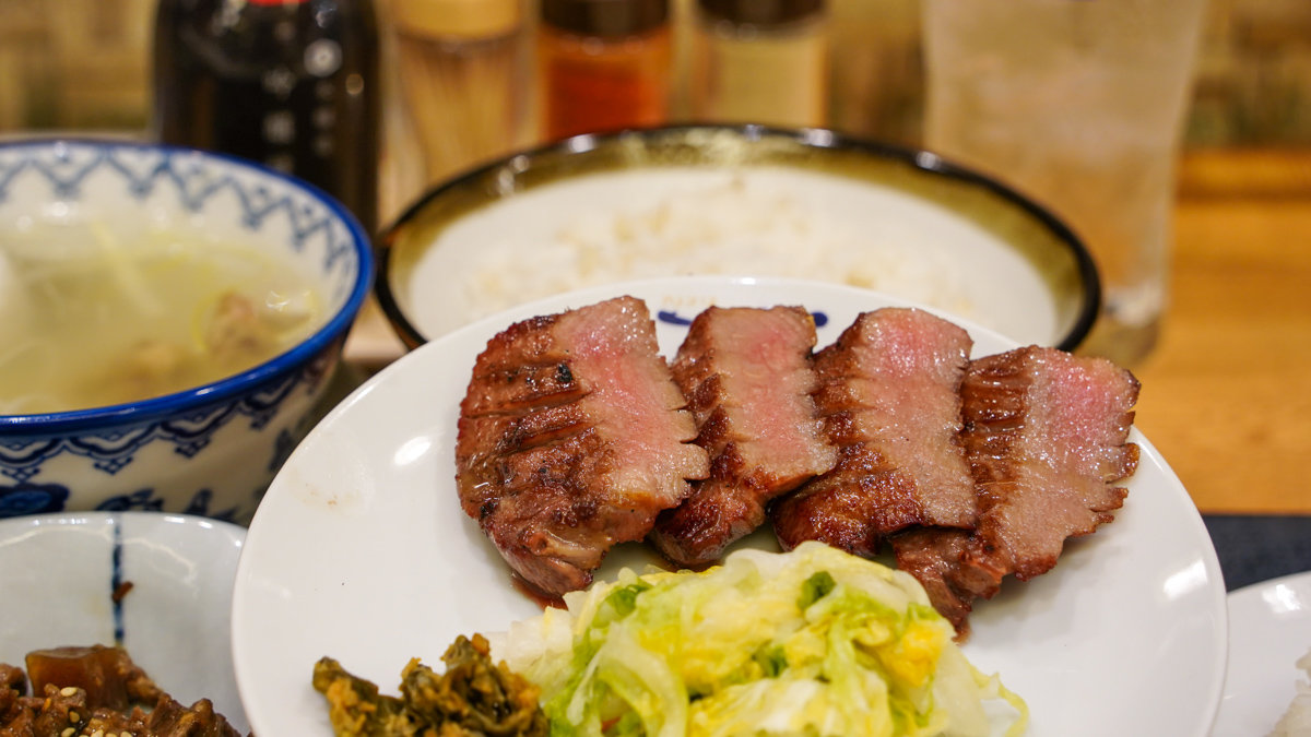 東京晴空塔美食|利久牛舌:在東京品嚐仙台風味的厚切牛舌體驗 利久牛舌 天空樹店