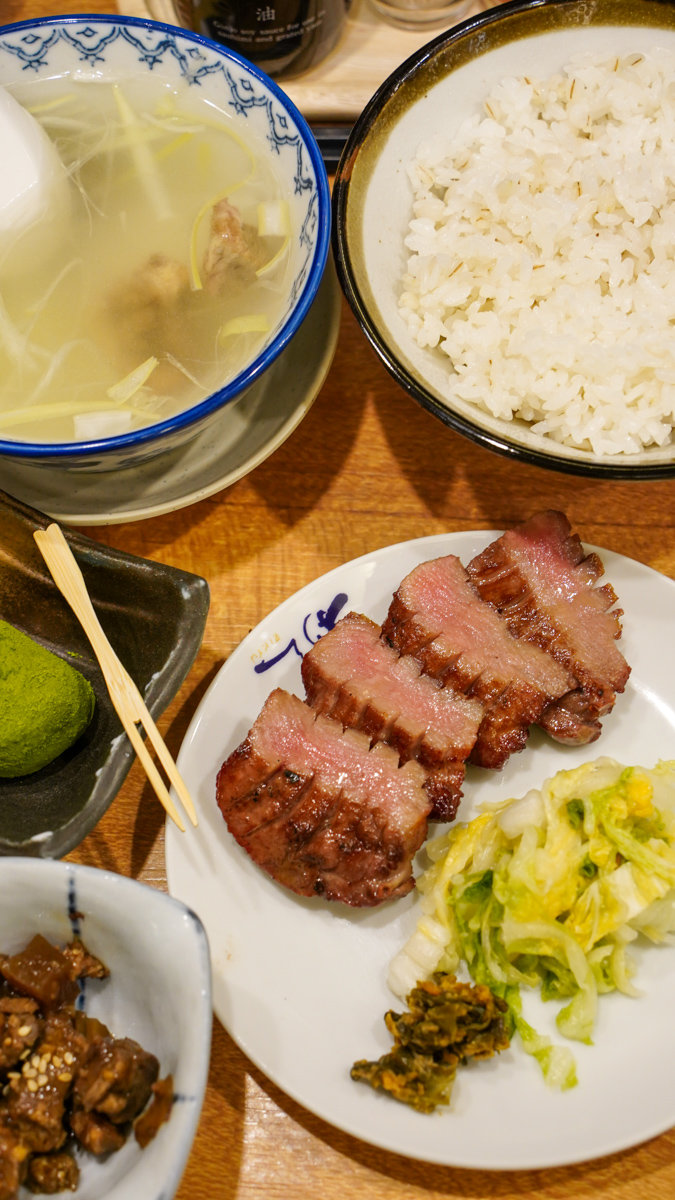 東京晴空塔美食|利久牛舌:在東京品嚐仙台風味的厚切牛舌體驗 利久牛舌 天空樹店