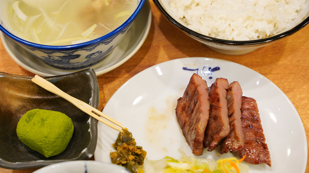 東京晴空塔美食|利久牛舌:在東京品嚐仙台風味的厚切牛舌體驗 利久牛舌 天空樹店
