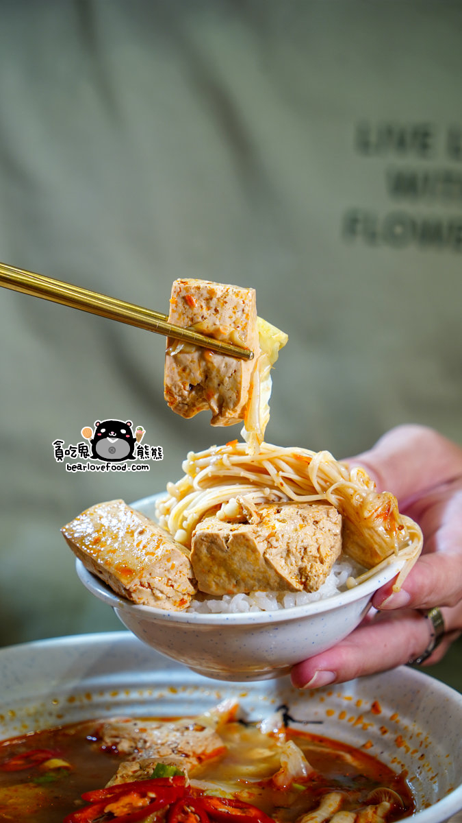 【高雄美食推薦】柒鮮餐飲舖Ⅱ店開幕啦!三民區錦州街的海鮮熱炒新戰場,菜色更豐富、味道更有戲,吃過保證回訪! 柒鮮餐飲舖Ⅱ店