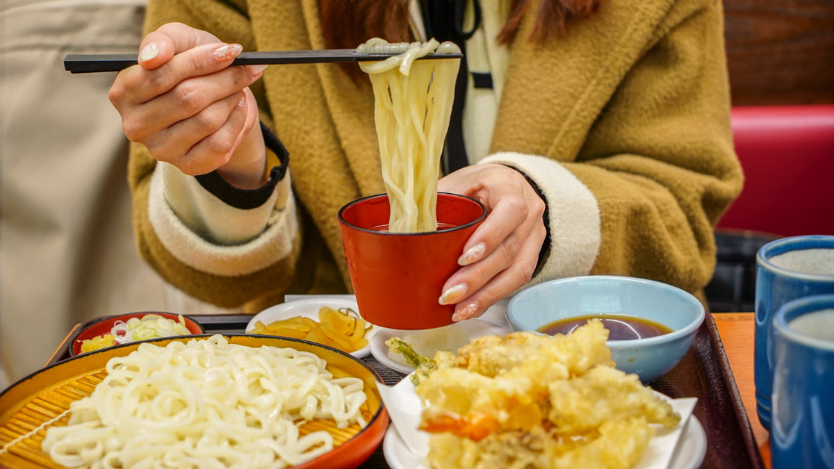 【東京葛飾區美食推薦】平價又美味!天丼てんや 新小岩店,在地飽足首選 天丼てんや新小岩店