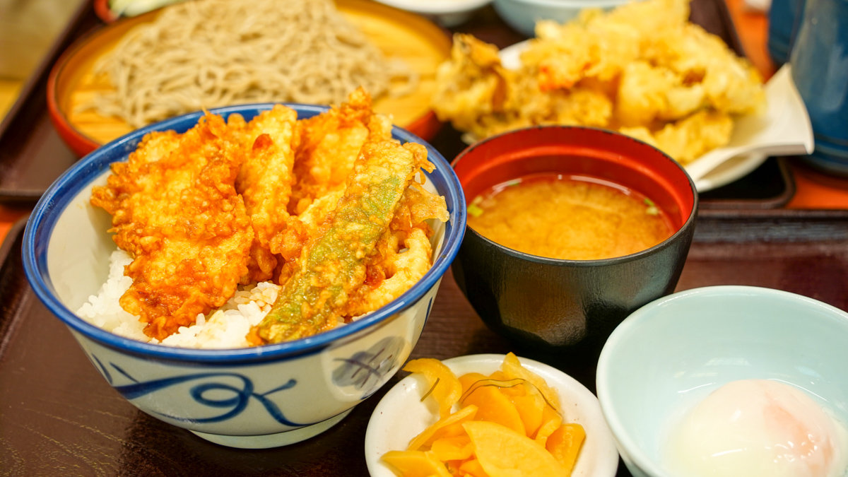 【東京葛飾區美食推薦】平價又美味!天丼てんや 新小岩店,在地飽足首選 天丼てんや新小岩店