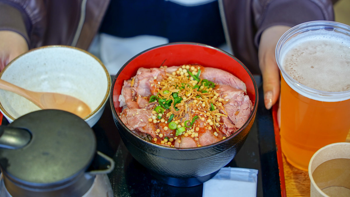こめらく成田空港店