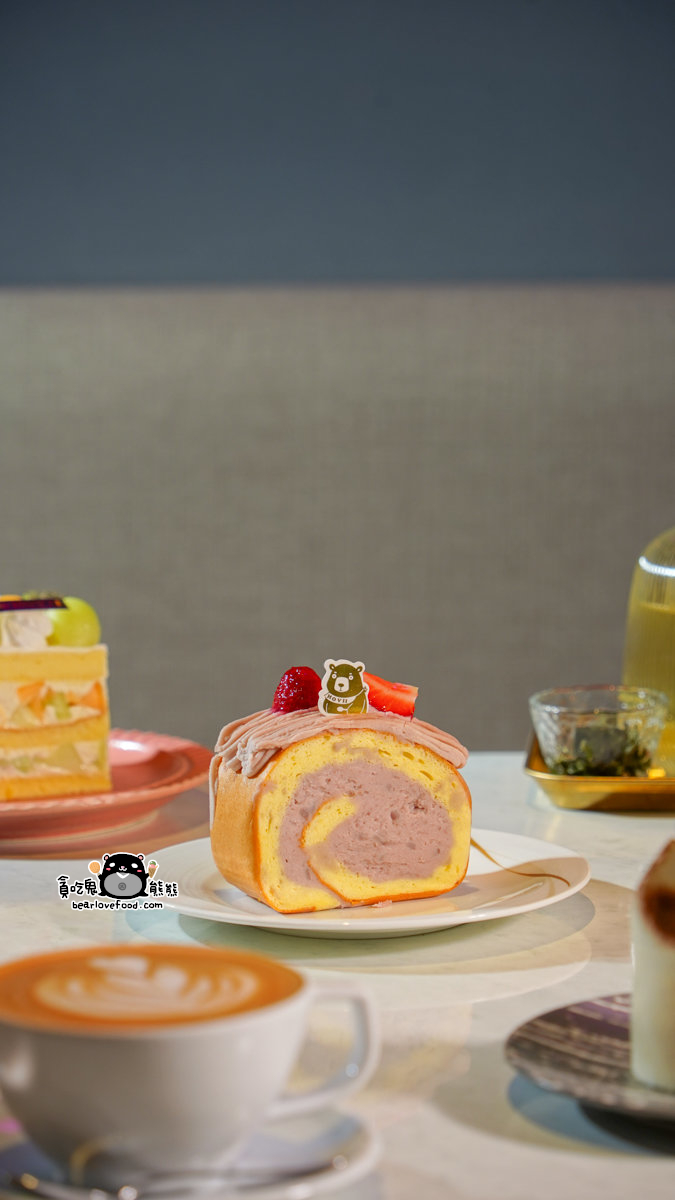 高雄餐廳TOP推薦:Hovii Cafe福華一樓的夢幻下午茶饗宴 Hovii Cafe高雄