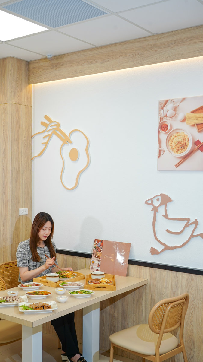 高雄鵝肉新地標:偶鵝嚐嚐湖內店-像咖啡廳的鵝肉店?環境+美味全解析 偶鵝嚐嚐湖內店