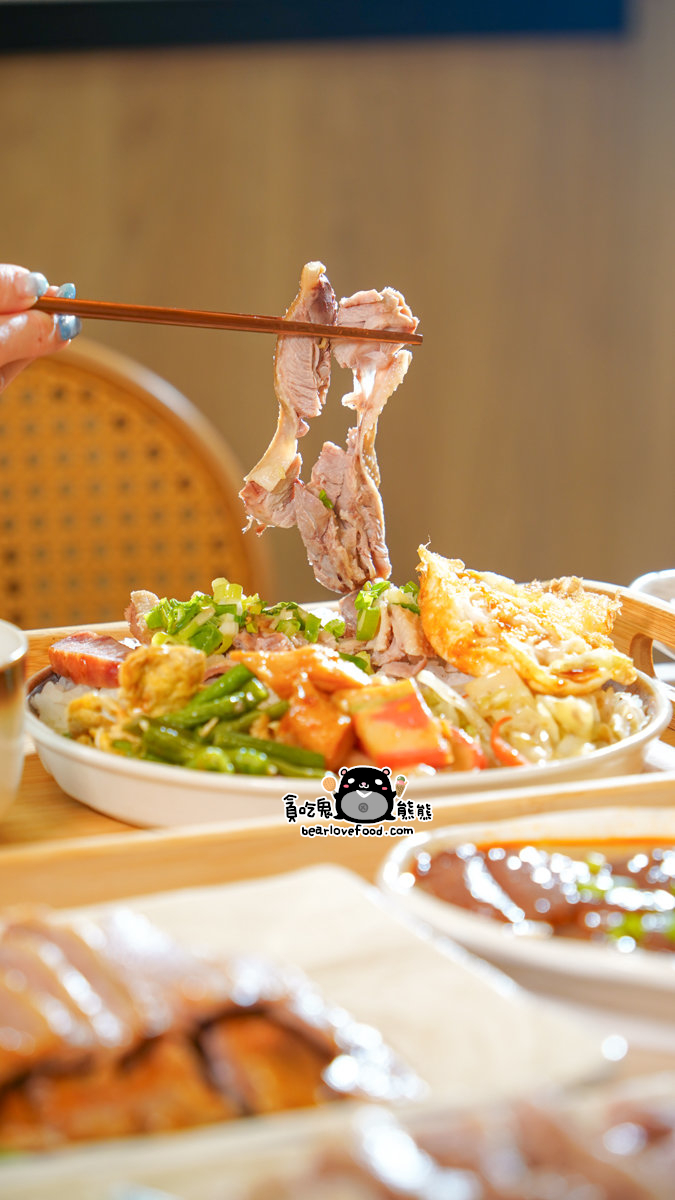 高雄鵝肉新地標:偶鵝嚐嚐湖內店-像咖啡廳的鵝肉店?環境+美味全解析 偶鵝嚐嚐湖內店