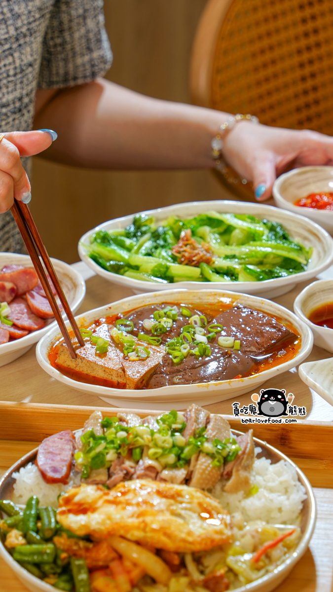 高雄鵝肉新地標:偶鵝嚐嚐湖內店-像咖啡廳的鵝肉店?環境+美味全解析 偶鵝嚐嚐湖內店