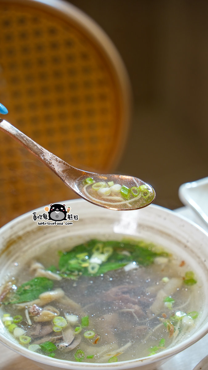 高雄鵝肉新地標:偶鵝嚐嚐湖內店-像咖啡廳的鵝肉店?環境+美味全解析 偶鵝嚐嚐湖內店