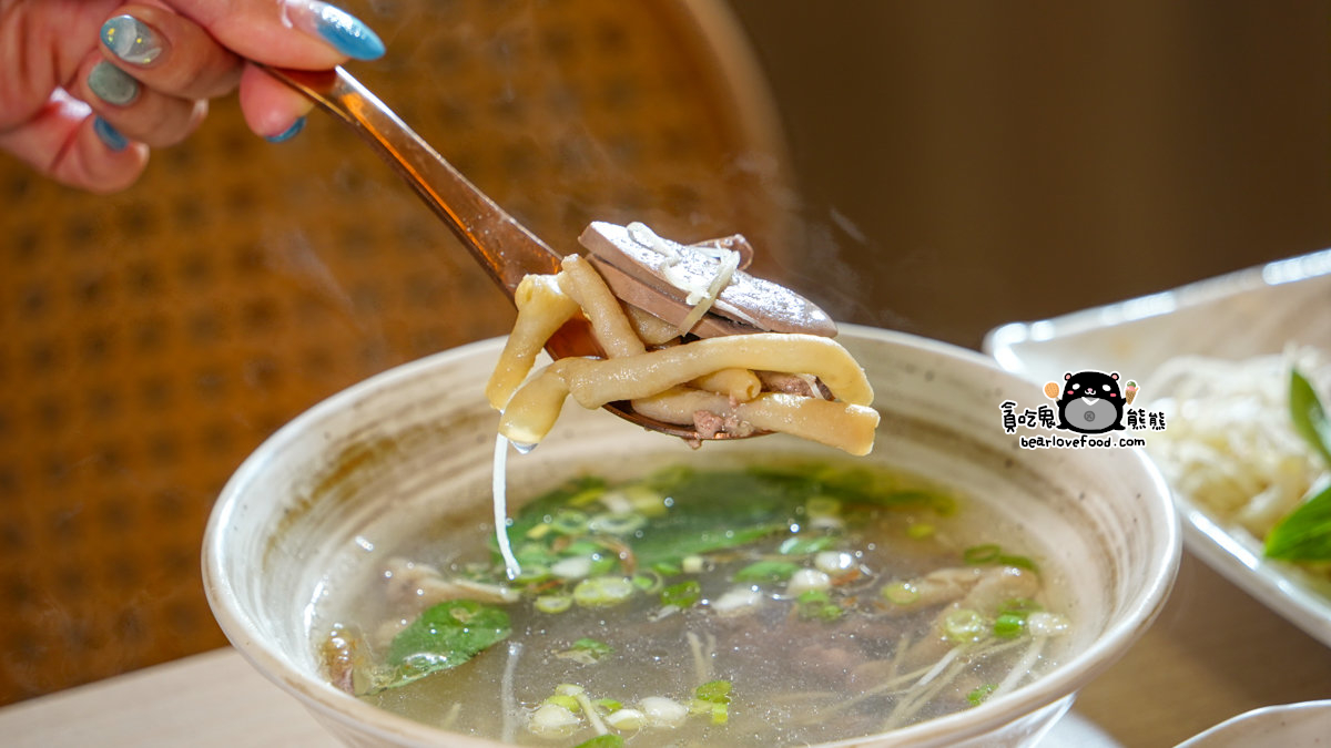 高雄鵝肉新地標:偶鵝嚐嚐湖內店-像咖啡廳的鵝肉店?環境+美味全解析 偶鵝嚐嚐湖內店