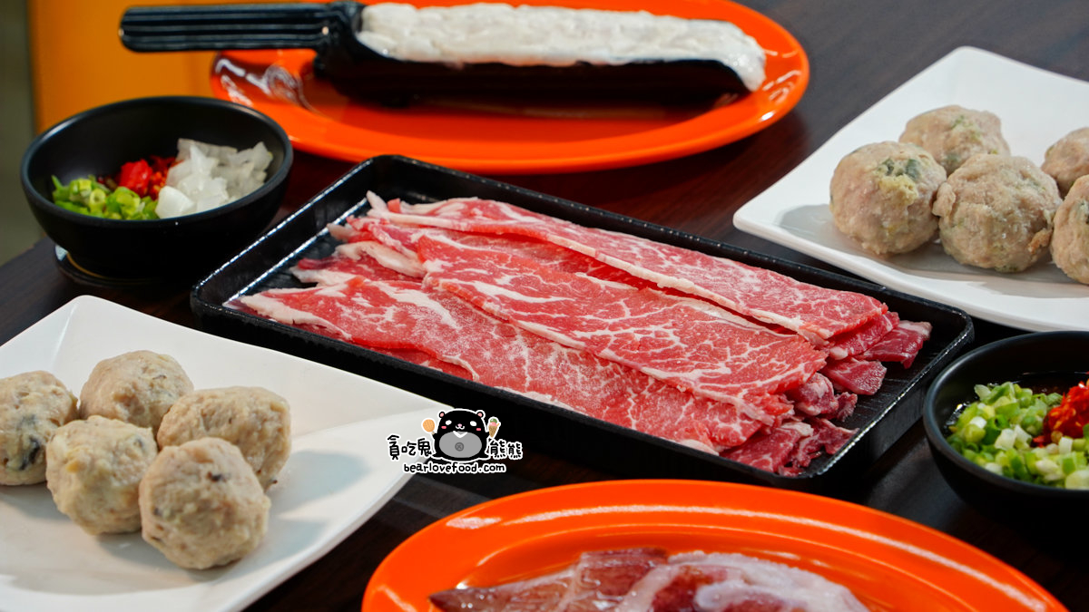 高雄仁武火鍋美食|天嚐地酒鍋物,好停車+天然熬湯,肉品海鮮鍋料通通讚! 天嚐地酒鍋物