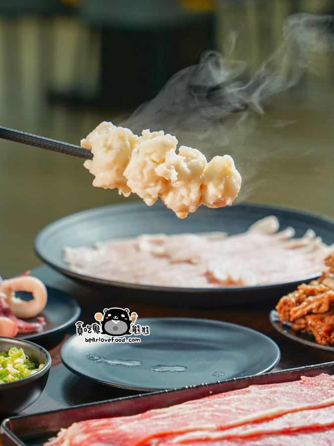 高雄仁武火鍋美食|天嚐地酒鍋物,好停車+天然熬湯,肉品海鮮鍋料通通讚! 天嚐地酒鍋物