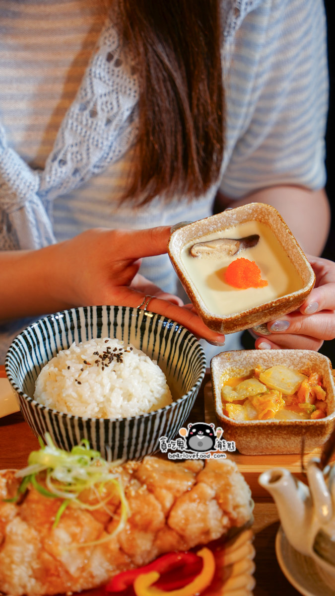 高雄河堤社區|金貴中式料理:一個人也能吃辦桌菜,打卡送炸湯圓+套餐只要加139元!貪吃鬼熊熊評測 金貴中式料理