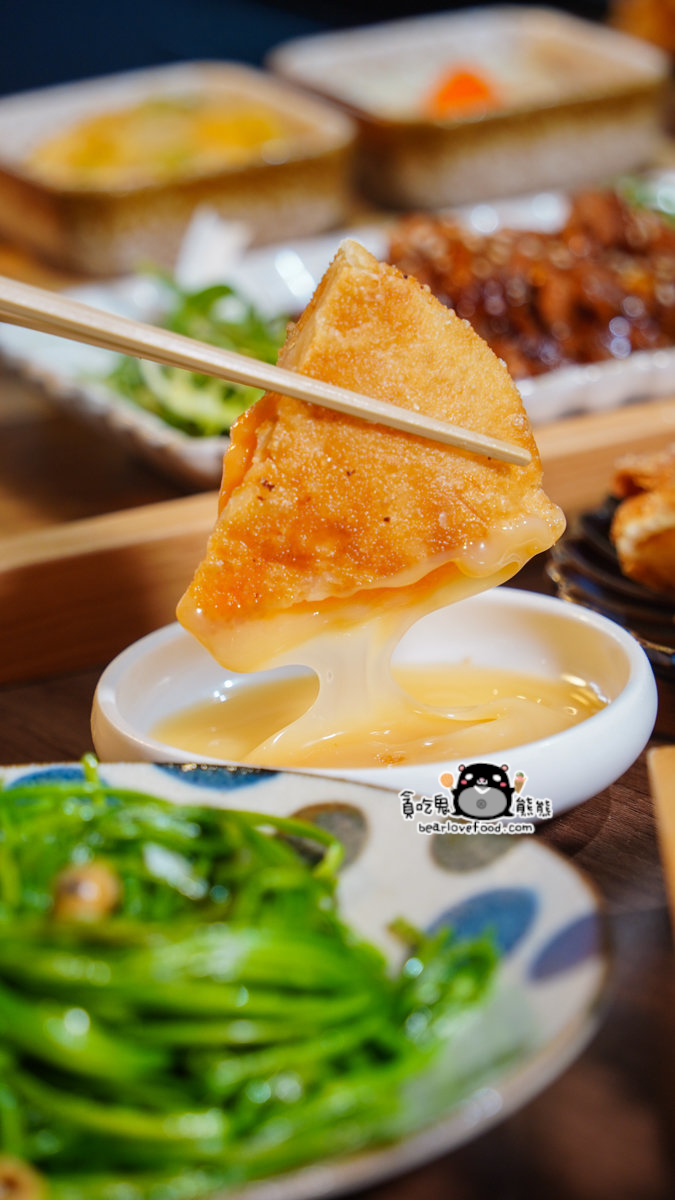 高雄河堤社區|金貴中式料理:一個人也能吃辦桌菜,打卡送炸湯圓+套餐只要加139元!貪吃鬼熊熊評測 金貴中式料理