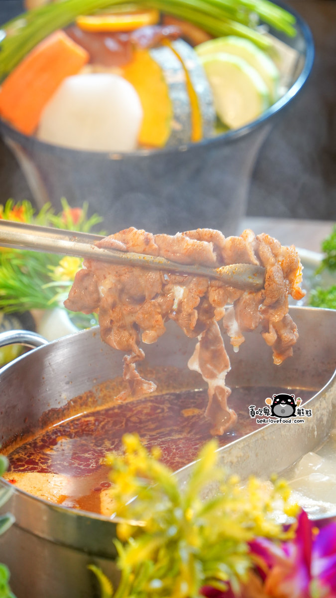 南部最強麻辣火鍋|橘子火鍋嘉義店全攻略,寵物友善+生日禮+超值推薦 #嘉義火鍋 #嘉義美食 橘子火鍋嘉義店