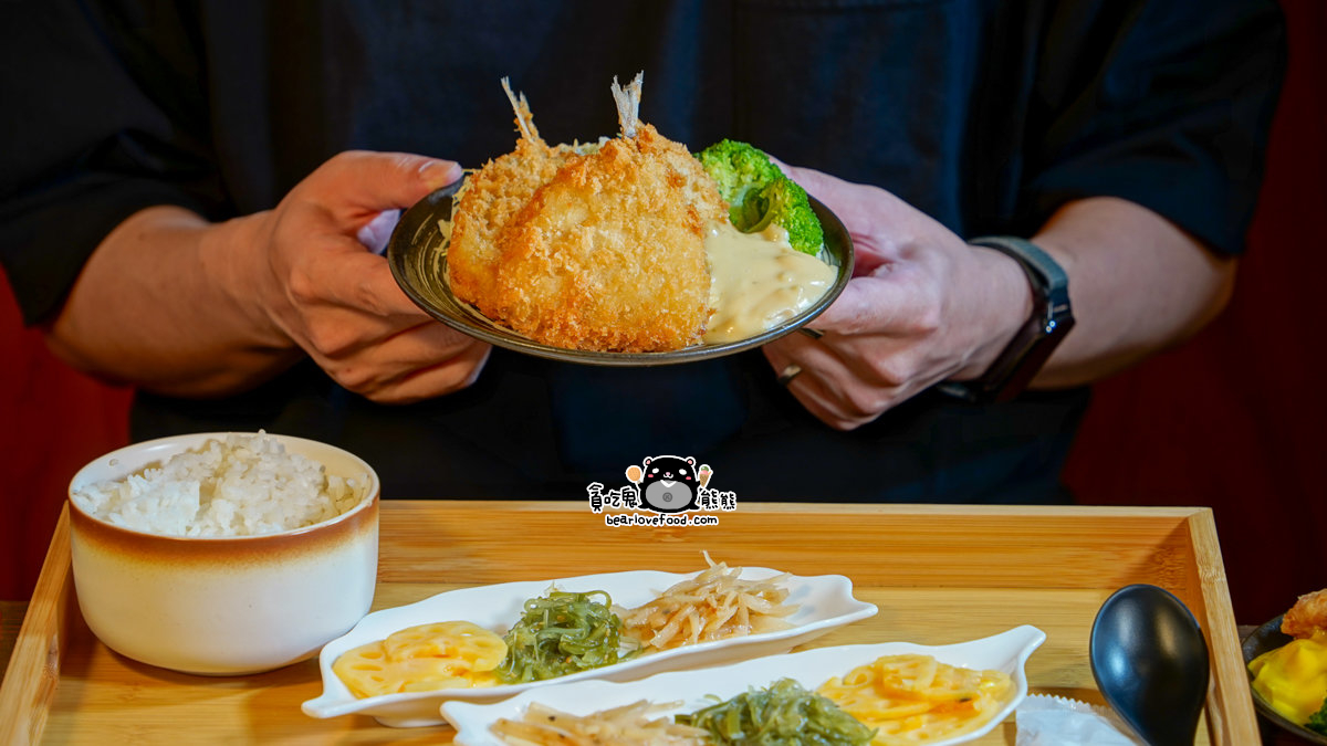 楠梓德民路上藏寶店:四目食堂定食套餐 + 送甜點活動完整攻略 四目食堂