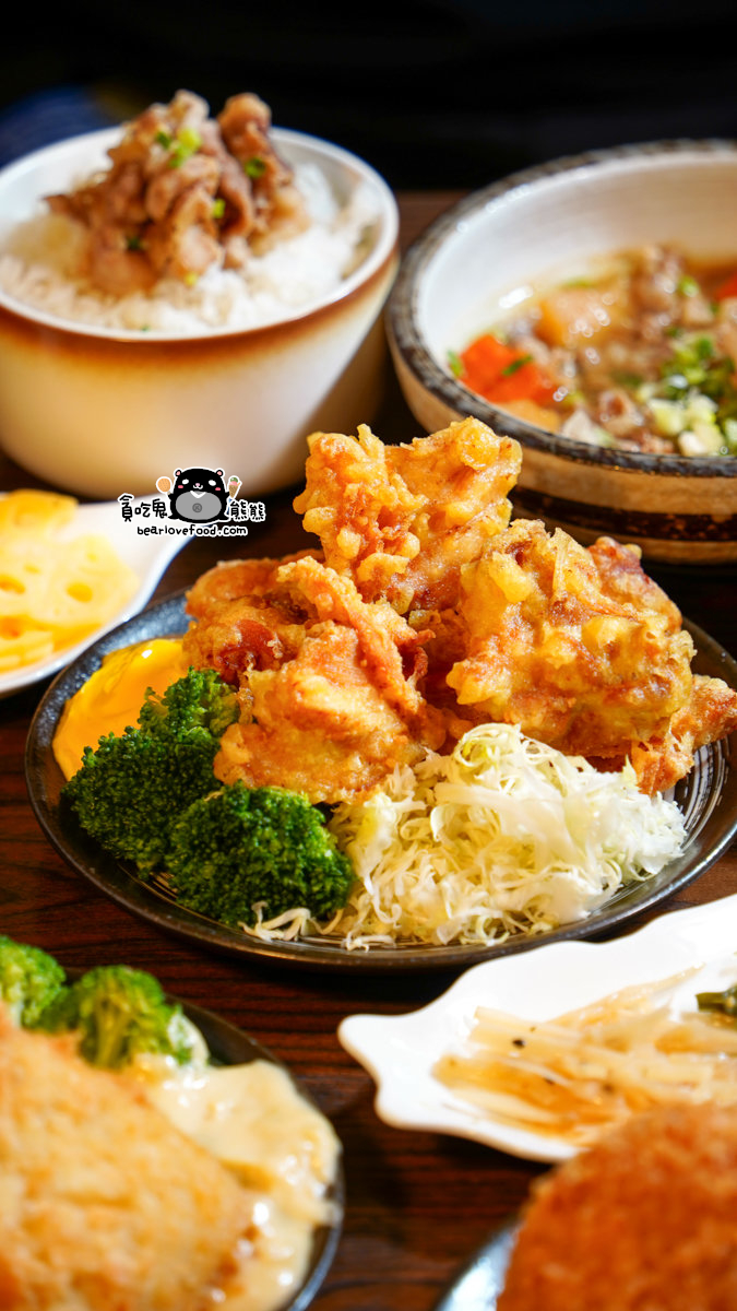 楠梓德民路上藏寶店:四目食堂定食套餐 + 送甜點活動完整攻略 四目食堂