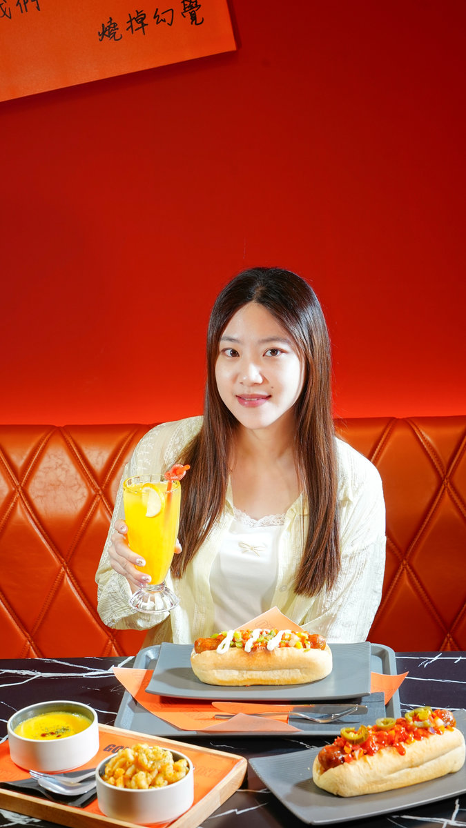 高雄異國料理新開幕|左營岡佐小館 :手工香腸、歐洲香料、吃貨必訪 岡佐小館