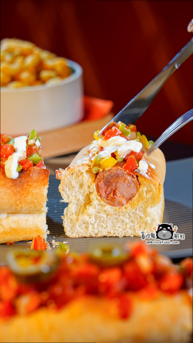 高雄異國料理新開幕|左營岡佐小館 :手工香腸、歐洲香料、吃貨必訪 岡佐小館