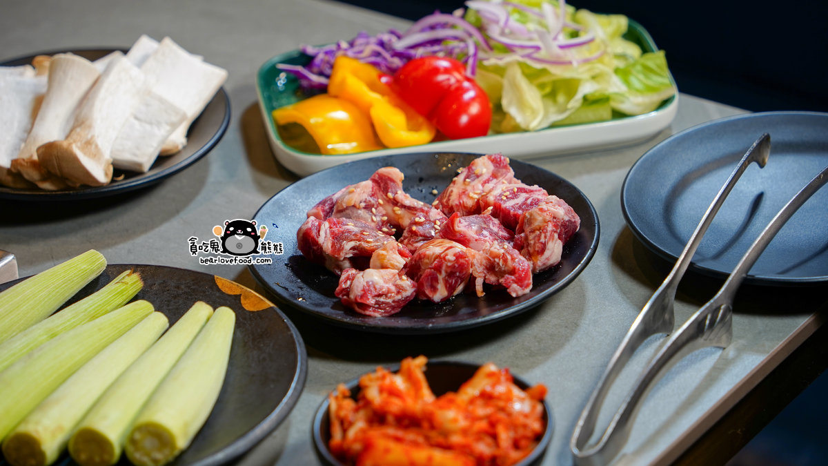 桃園燒肉吃到飽攻略|燒肉アニキ-桃園林口店: 平日499元起, 一人一爐、送餐車登場、大升級版吃到飽詳報 燒肉Aniki- 桃園林口店