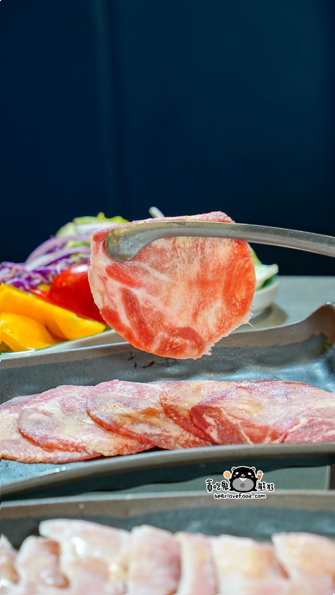 桃園燒肉吃到飽攻略|燒肉アニキ-桃園林口店: 平日499元起, 一人一爐、送餐車登場、大升級版吃到飽詳報 燒肉Aniki- 桃園林口店