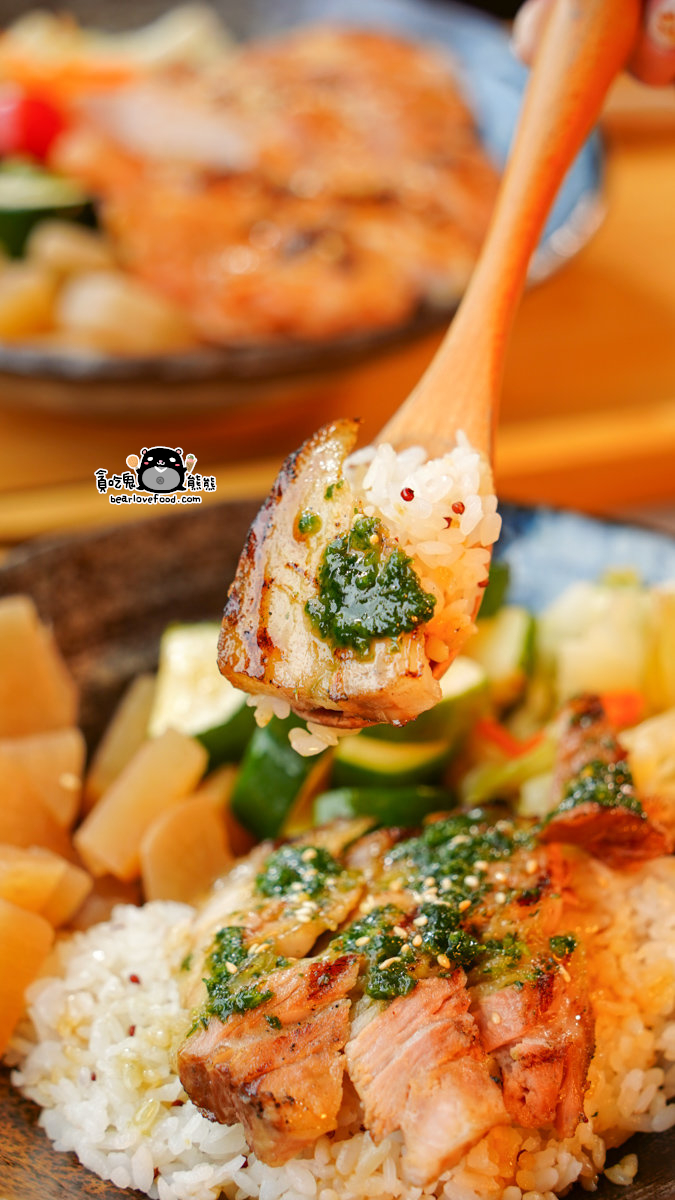 森碳Wooded Coal Beverage & Grill