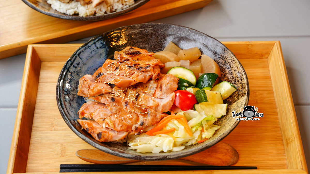 森碳Wooded Coal Beverage & Grill