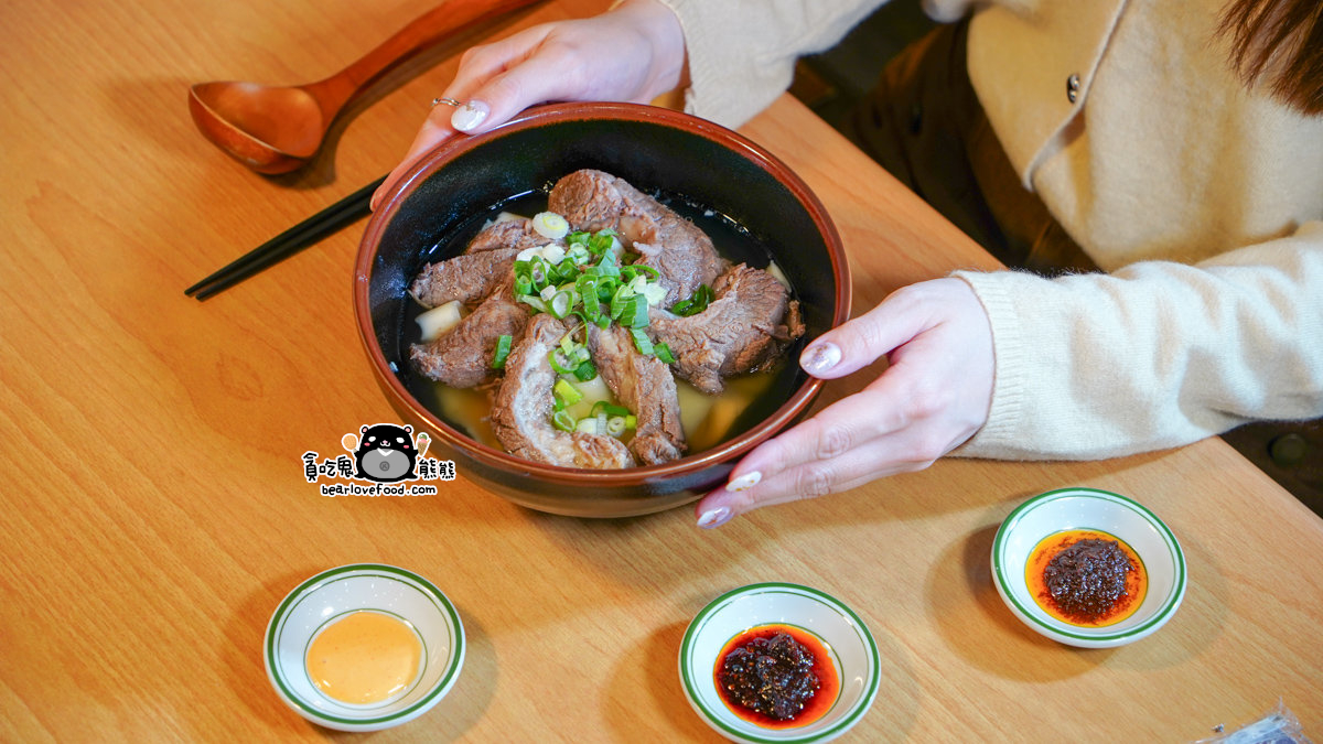 桃園美食分享|清牛堂牛肉麵:2025 台北國際牛肉麵節銅牌+伴手禮醬料新上市 清牛堂牛肉麵內壢店