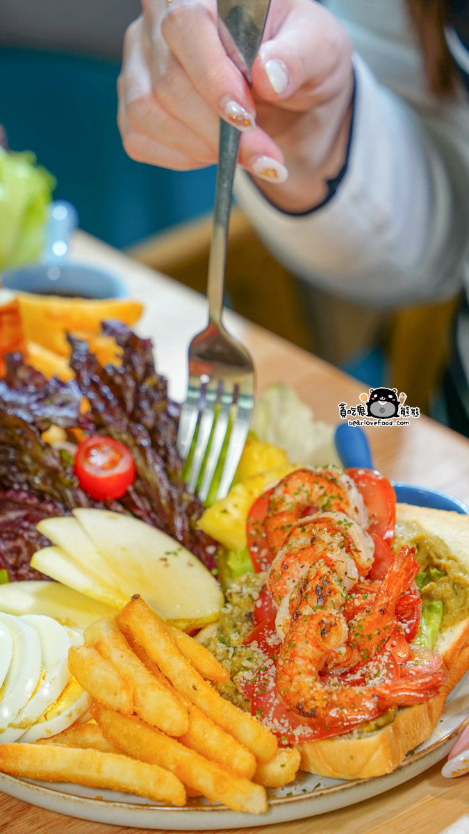 台南安南隱藏早午餐|玥食 moonfood:漫畫 x 手作料理 x 鄰近停車場 玥食moonfood