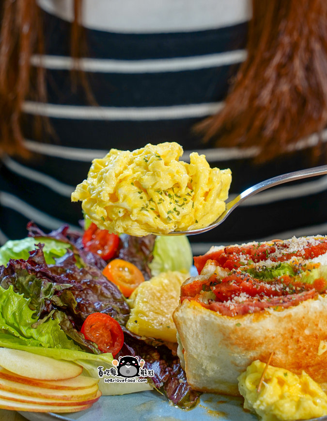 台南安南隱藏早午餐|玥食 moonfood:漫畫 x 手作料理 x 鄰近停車場 玥食moonfood