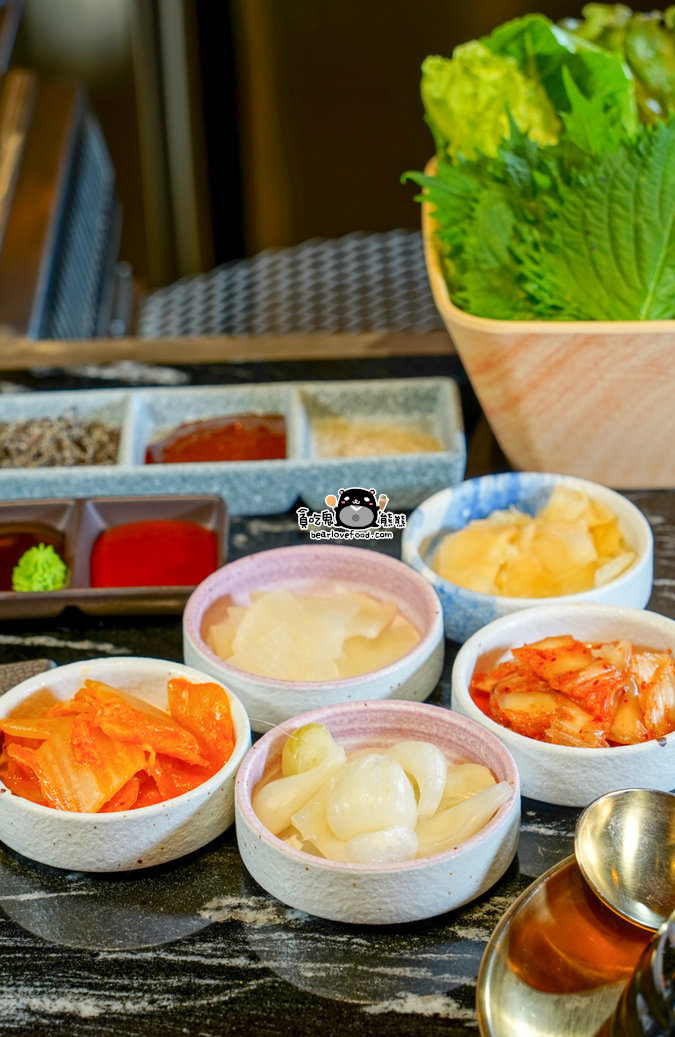 台中東區美食新店|鰻鰻烤台中復興店/台中韓式餐廳/韓式烤鰻:鰻魚控必吃清單 鰻鰻烤台中復興店