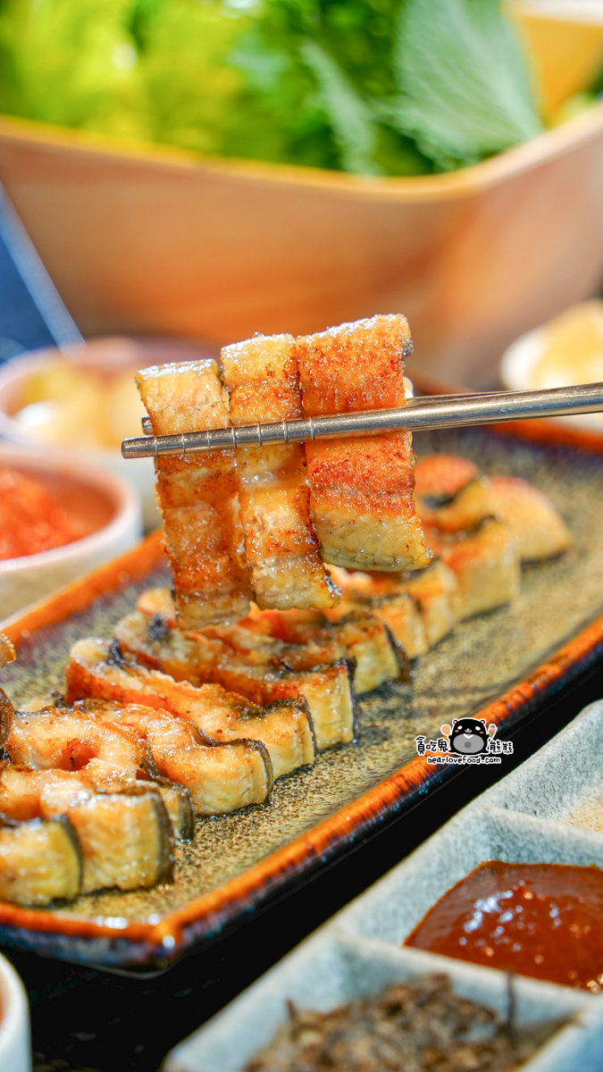 台中東區美食新店|鰻鰻烤台中復興店/台中韓式餐廳/韓式烤鰻:鰻魚控必吃清單 鰻鰻烤台中復興店