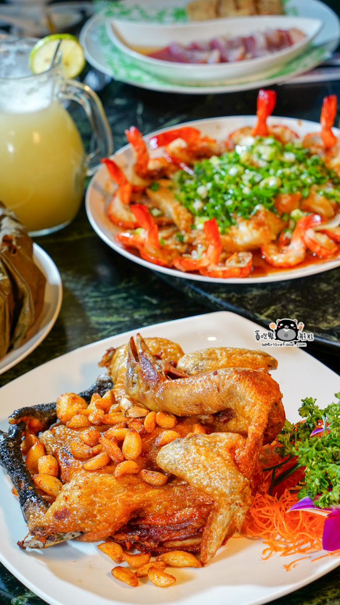 高雄聚餐推薦|觀音山綠野山莊土雞城:免費停車+寵物友善+土雞料理全攻略 觀音山 綠野山莊土雞城