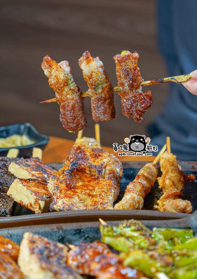 高雄居酒屋推薦|柒息地串燒居酒屋明誠店|19 元平價串燒 × 烤肉神醬 × 宵夜聚餐首選 柒息地串燒居酒屋 高雄明誠店