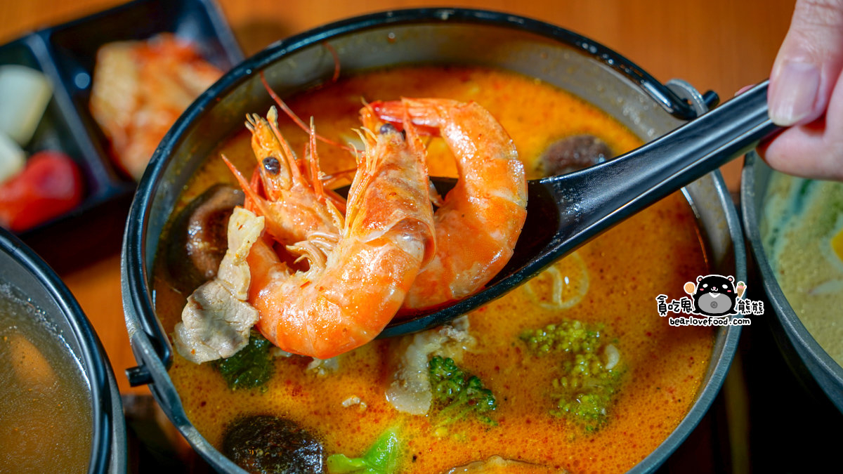 高雄居酒屋推薦|柒息地串燒居酒屋明誠店|19 元平價串燒 × 烤肉神醬 × 宵夜聚餐首選 柒息地串燒居酒屋 高雄明誠店